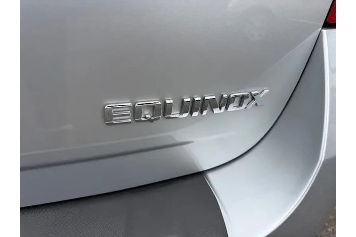 $6895 : 2015 Equinox LS image 9