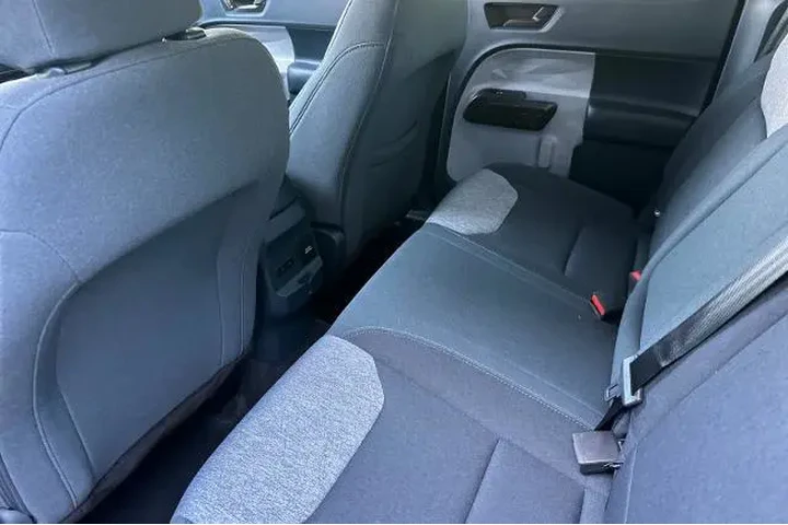 $29995 : Ford Maverick 2025 AWD XLT 4 image 4