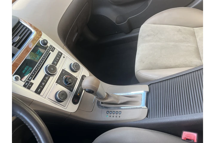 $5800 : Chevy malibu 2011 image 8