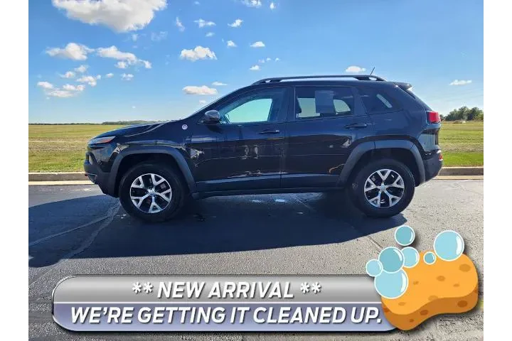 $7576 : Jeep Cherokee 2014 4x4 Trail image 1