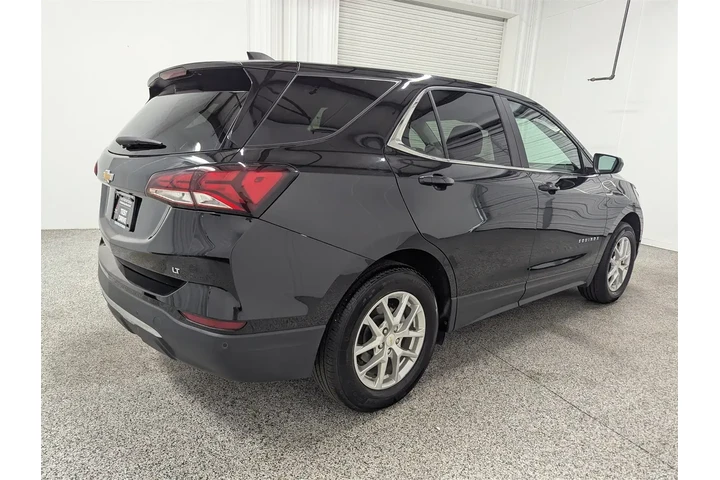 $23497 : Chevrolet Equinox 2024 LT 4d image 3
