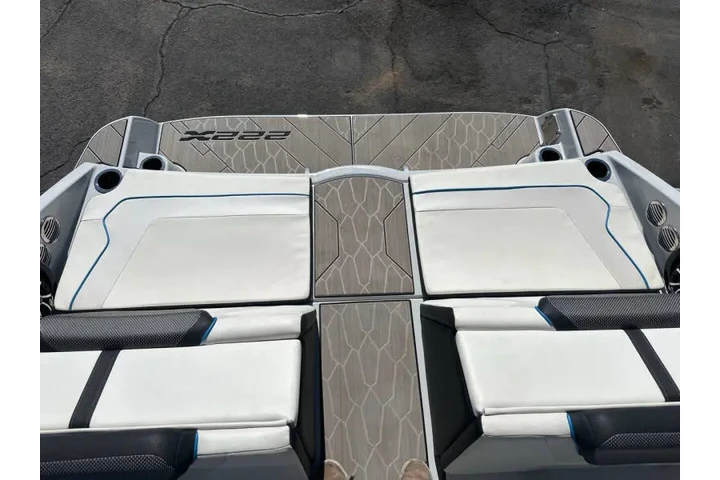 2023 Yamaha 222 XE image 10