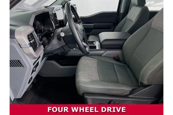 $36670 : Ford F-150 2023 4x4 XLT 4dr image 3