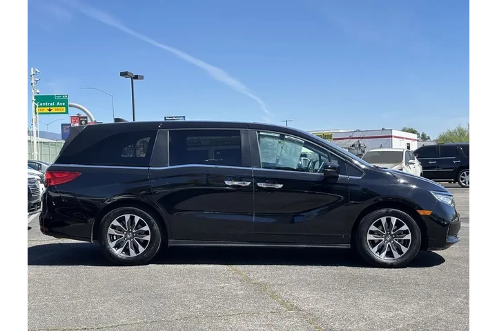$32495 : Honda Odyssey 2024 EX-L 4dr image 2