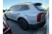$25988 : Kia Telluride 2021 AWD SX 4d thumbnail
