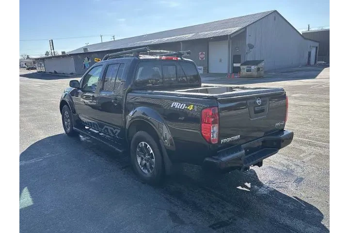 $30990 : Nissan Frontier 2021 4x4 S 4 image 3