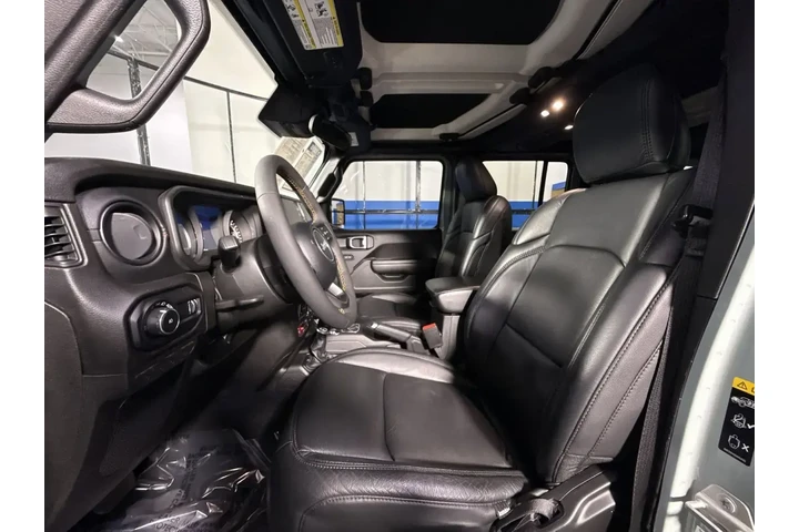$37250 : Jeep Wrangler 2024 4x4 Sport image 10