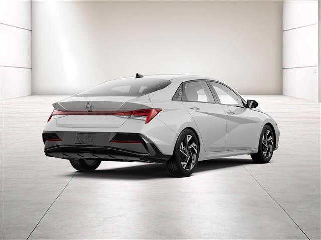 $27225 : New  Hyundai ELANTRA SEL Conve image 7