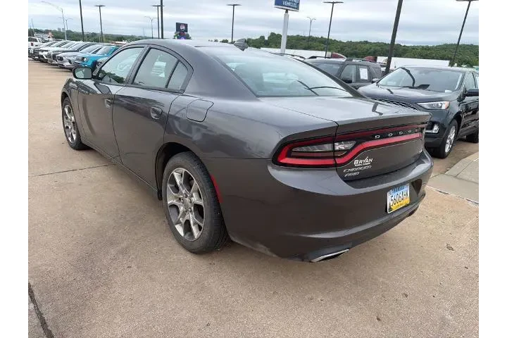 $17290 : Dodge Charger 2017 AWD SXT 4 image 5