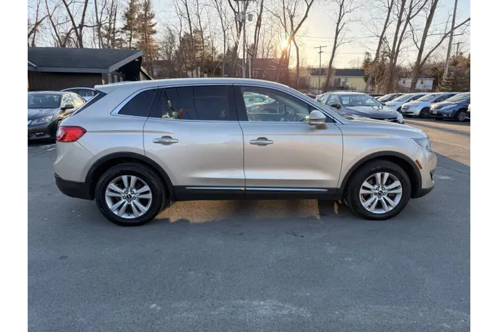 $12500 : 2017 MKX Select image 8