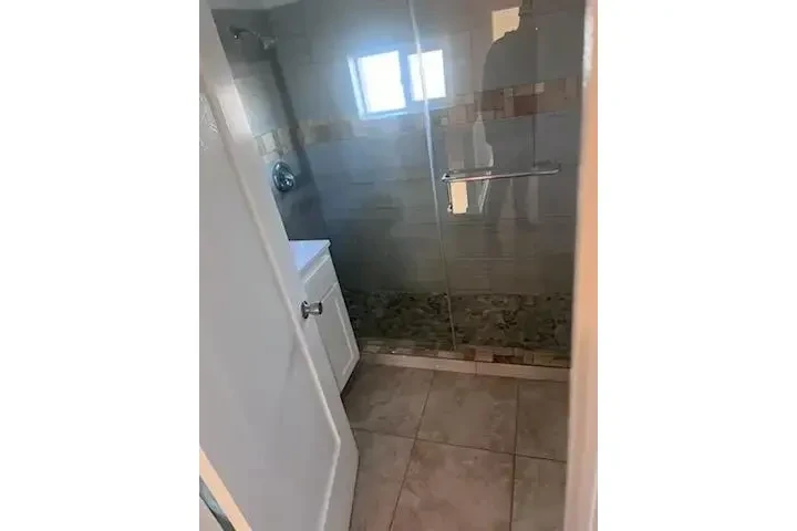 🏠 POMONA – APARTAMENTO 2 REC. image 7