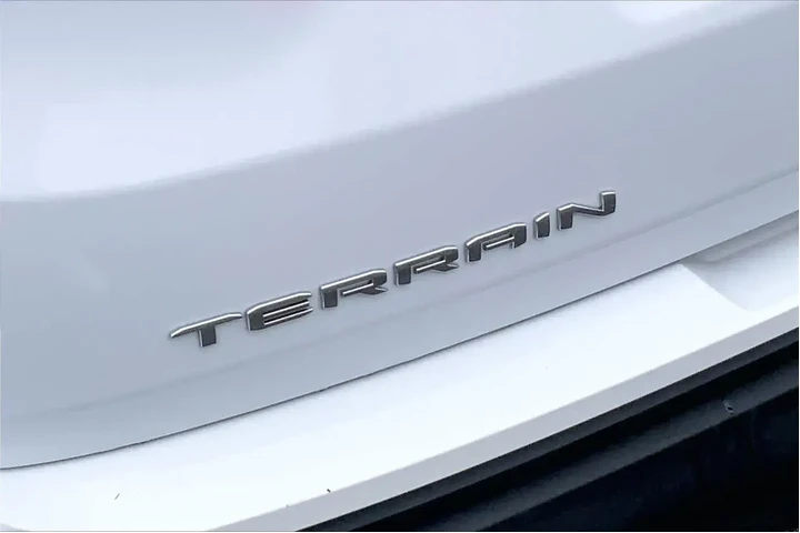 $19899 : GMC Terrain 2022 SLE 4dr SUV image 9