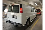 $29990 : Chevrolet Express 2024 2500 thumbnail