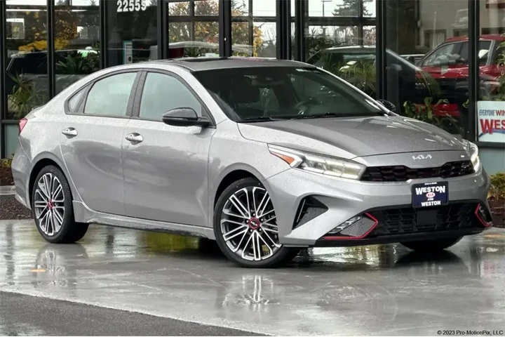 $21994 : Kia Forte 2023 GT 4dr Sedan image 1