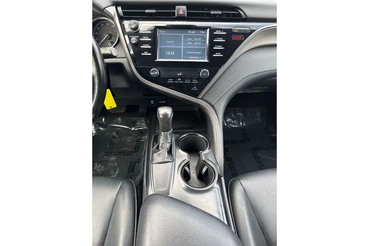 $6995 : 2019 Camry SE image 9