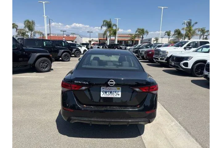 $18983 : Nissan Sentra 2024 S 4dr Sed image 7