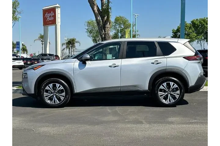 $22985 : Nissan Rogue 2023 SV 4dr Cro image 7