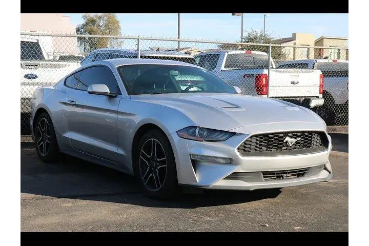 $17802 : Ford Mustang 2019 EcoBoost 2 image 4