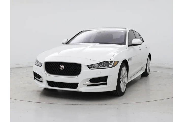$18998 : Jaguar XE 2018 AWD 25t R-Spo image 4