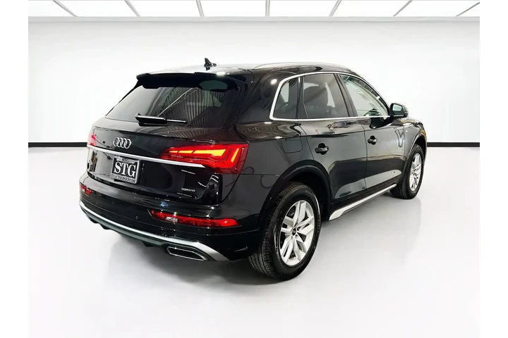 $24180 : Audi Q5 2023 AWD quattro S l image 1