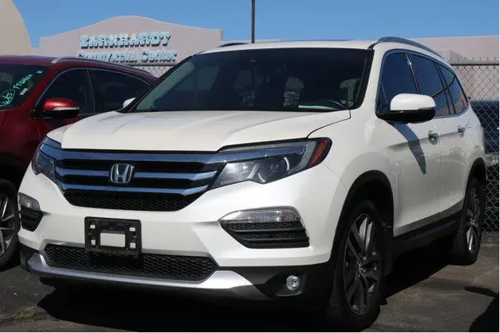$19977 : Honda Pilot 2016 AWD Touring image 2