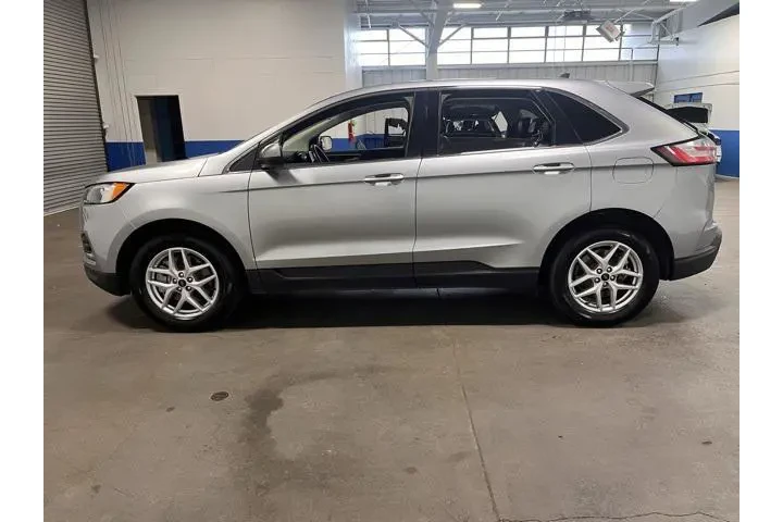 $20962 : Ford Edge 2023 AWD SEL 4dr C image 6