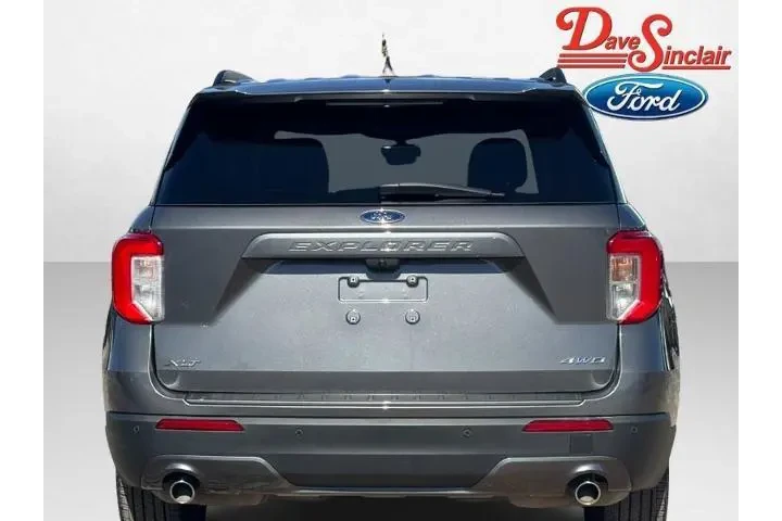 $32444 : Ford Explorer 2023 AWD XLT 4 image 8