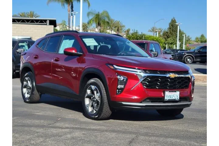 $21000 : Chevrolet Trax 2024 LT 4dr C image 1