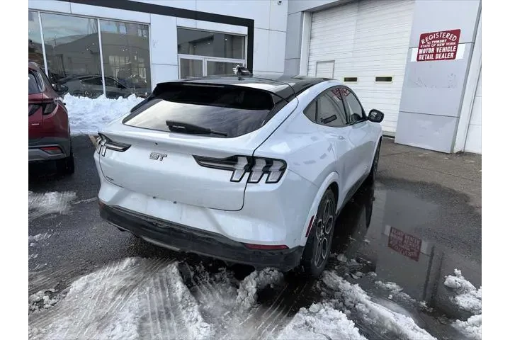 $34943 : Ford Mustang Mach-E 2023 AWD image 5
