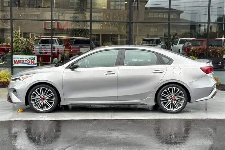 $21994 : Kia Forte 2023 GT 4dr Sedan image 7