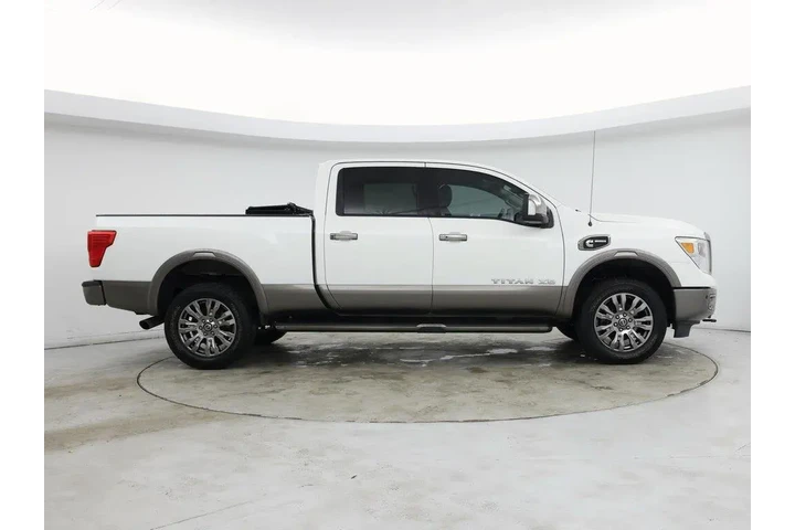 $32998 : Nissan Titan XD 2019 4x4 S 4 image 7