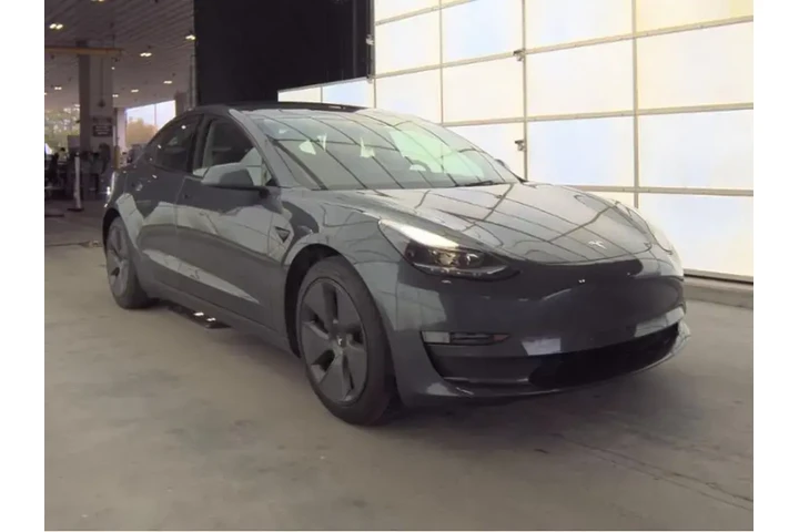 $24990 : Tesla Model 3 2023 4dr Sedan image 4