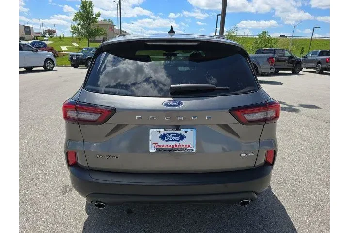$27500 : Ford Escape 2025 AWD ST-Line image 4