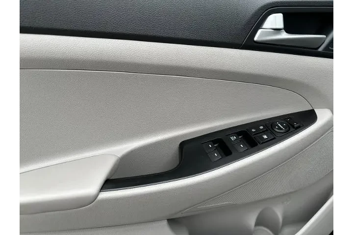 $18985 : Hyundai TUCSON 2020 AWD SE 4 image 10