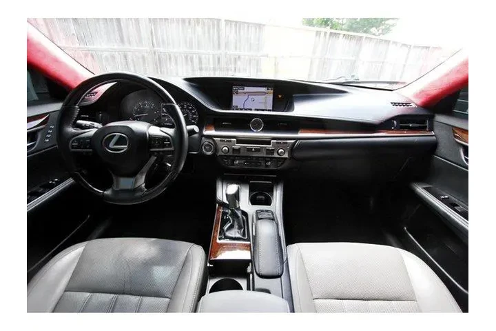 $18035 : Lexus ES 350 2016 4dr Sedan image 10