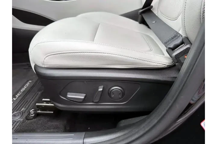 $24999 : Hyundai TUCSON 2023 AWD SEL image 10