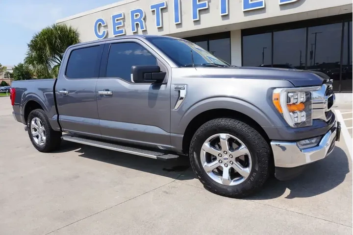 $32725 : Ford F-150 2021 4x2 XL 4dr S image 1