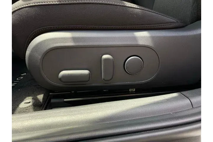 $37489 : Hyundai IONIQ 6 2025 SE 4dr image 10