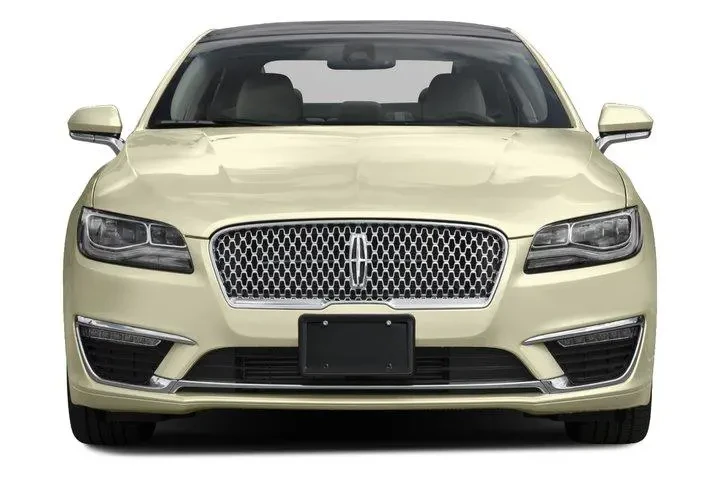 $10990 : Lincoln MKZ 2017 Premiere 4d image 4