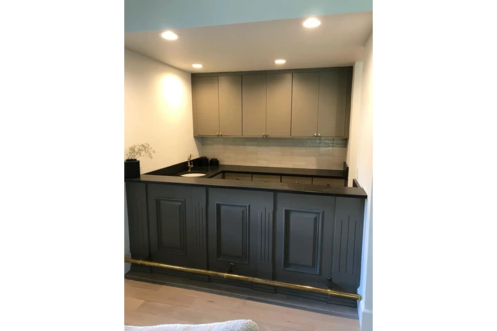 QVO PAINT CABINETS image 1