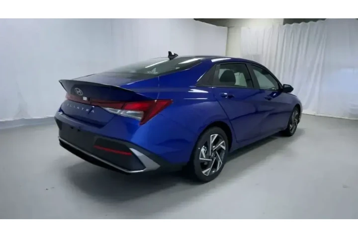 $23299 : Hyundai ELANTRA 2025 SEL Spo image 8