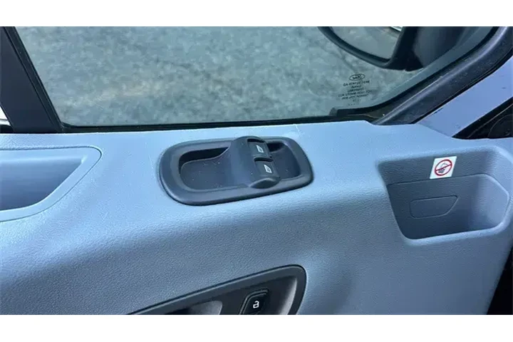 $24908 : Ford Transit 2019 350 XL 3dr image 7