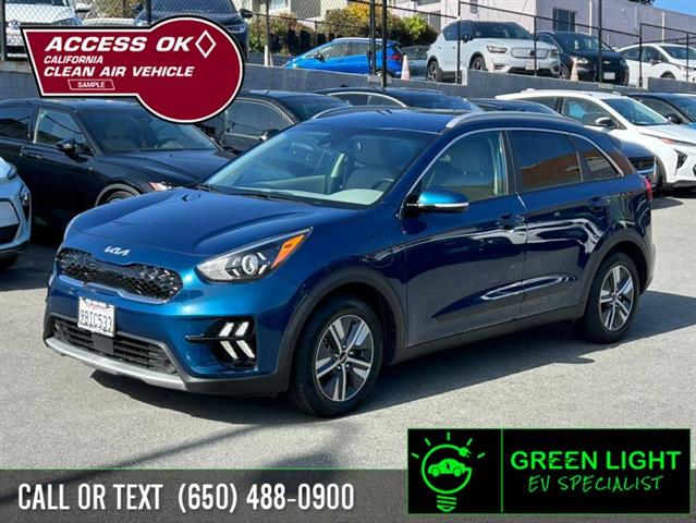 $23900 : Used 2022 Niro PHEV EX for sa image 1