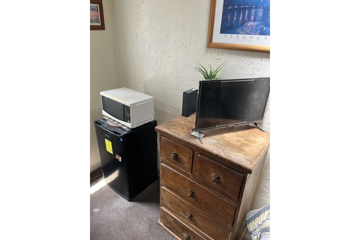 $6000 : RENTA CUARTO BAR. DEL MUERTO image 4