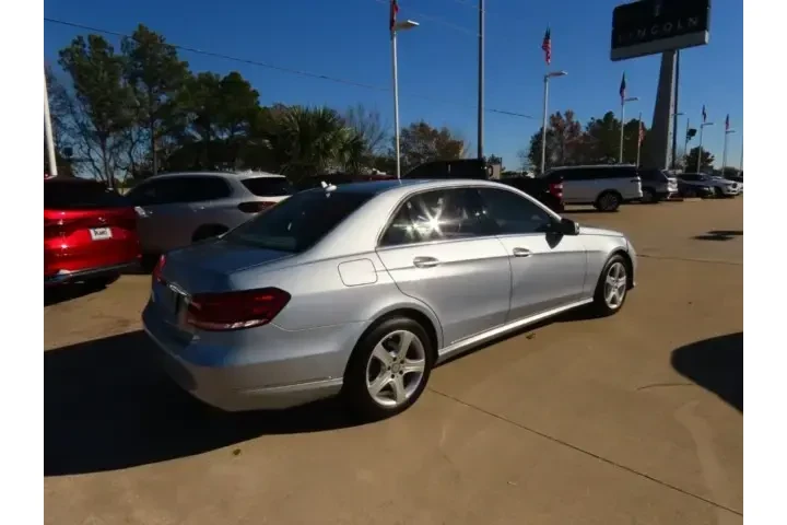 $12911 : Mercedes-Benz E-Class 2016 E image 9