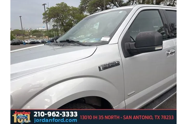 $20373 : Ford F-150 2016 4x4 King Ran image 4