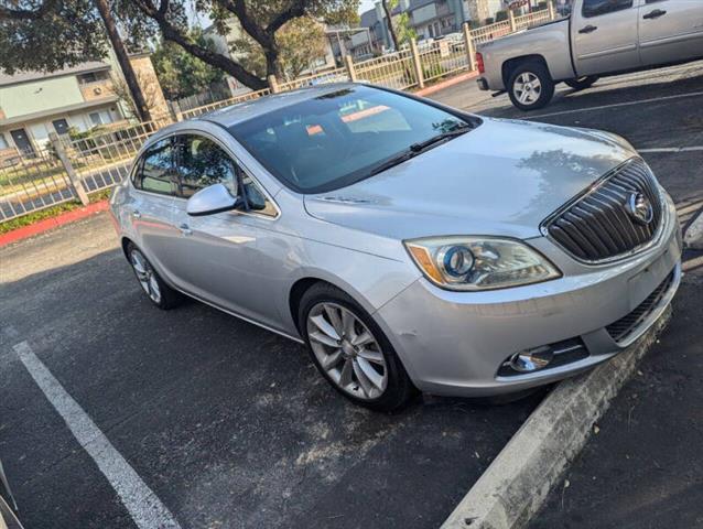 $8490 : 2012 Verano Leather Group image 4