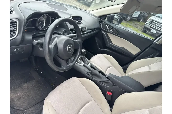 $8995 : Mazda Mazda3 2014 i SV 4dr S image 9