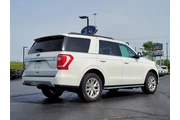 $34998 : Ford Expedition 2021 4x4 XLT thumbnail