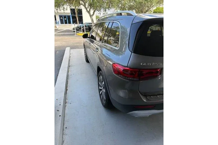 $19500 : Mercedes-Benz GLB 2022 GLB 2 image 5